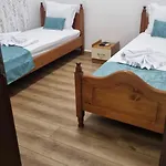 пиргос Pensjonat