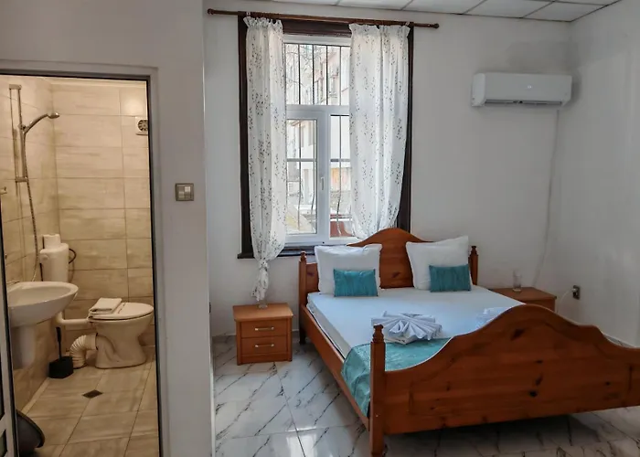 пиргос 3* Burgas City