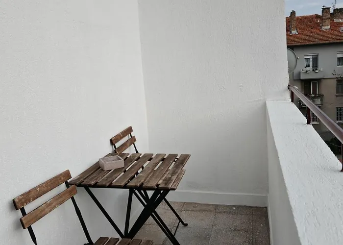 пиргос Penzion Burgas City